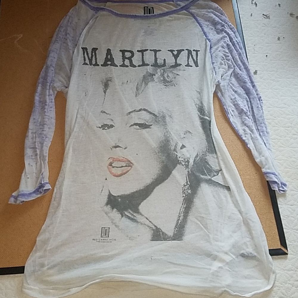 Marilyn Monroe long sleeve shirt
